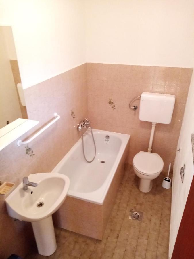Apartments Bozito Nin Kültér fotó