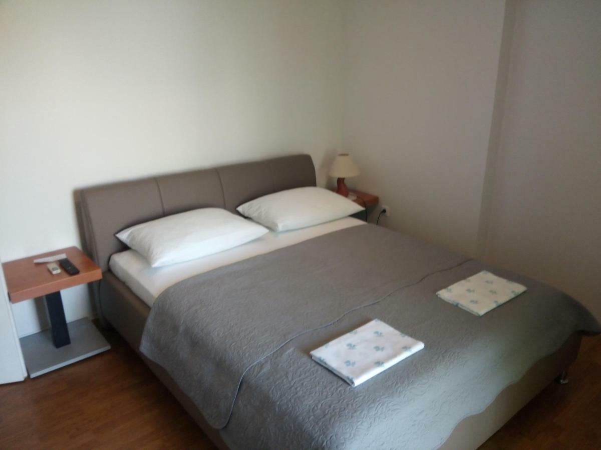 Apartments Bozito Nin Kültér fotó