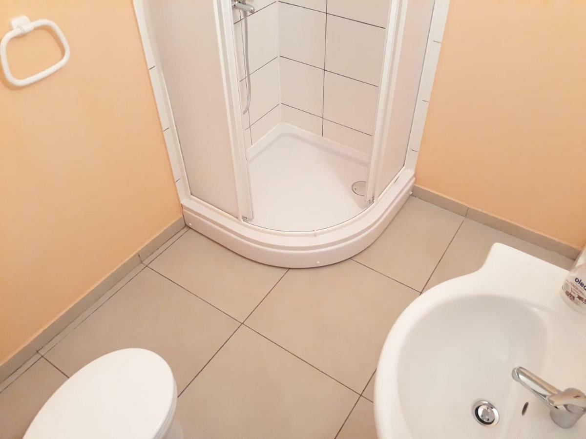 Apartments Bozito Nin Kültér fotó